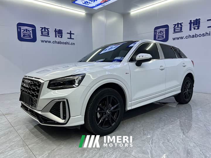 Audi Q2L 2022 35 TFSI fashionable and dynamic - автомобиль из Китая