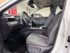 Lynk & Co Wilanda 2.0L Intelligent Electric Hybrid Dual Engine PRO - фото 4