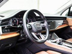 Audi Q7 2020 55 TFSI quattro S line premium - фото 19