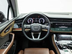 Audi Q7 2020 55 TFSI quattro S line premium - фото 20