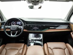 Audi Q7 2020 55 TFSI quattro S line premium - фото 6