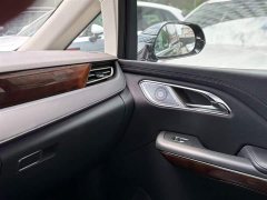Hongqi HQ9 PHEV 2.0T four-wheel drive luxury version - фото 20