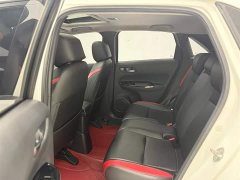 Lynk & Co LIFE 1.5L CVT CRO-S Fun Edition - фото 15