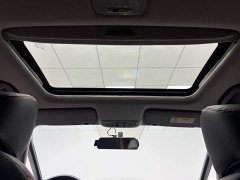 Lynk & Co LIFE 1.5L CVT CRO-S Fun Edition - фото 17