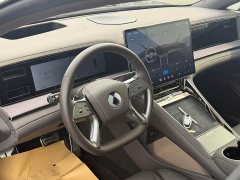 Denza Z9 2024 1100km four-wheel drive Max version - фото 15