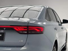 Geely Emgrand 4th Gen Champion Edition 1.5L CVT Premium - фото 12