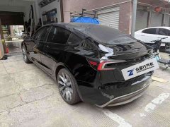Tesla Model 3 rear-wheel drive version - фото 9