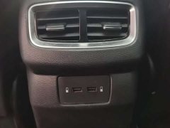 Hongqi H5 2020 1.8T Automatic Smart Connected Qiyun Edition - фото 15