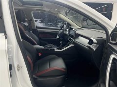 Geely Binyue 2021 1.4T Manual Gold Edition - фото 18