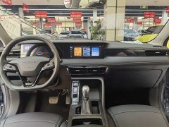 BMW Roewe i5 2023 1.5L CVT Luxury Edition - фото 5