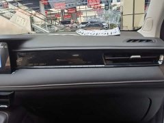 BMW Roewe i5 2023 1.5L CVT Luxury Edition - фото 8