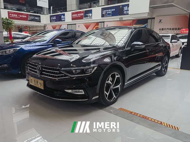 Volkswagen Magotan 2 Million Edition 330TSI DSG Luxury - автомобиль из Китая