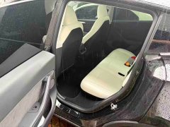 Tesla Model Y rear-wheel drive version - фото 6