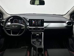 Geely Binyue 2021 1.4T Manual Gold Edition - фото 17