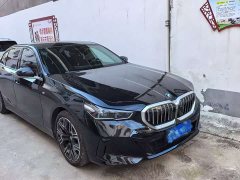 BMW 5 Series 530Li M Sport Luxury Package - фото 1