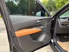 Cadillac XT4 28T two-wheel drive premium - фото 15
