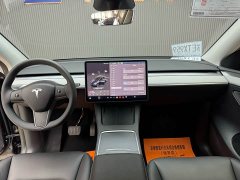 Tesla Model Y rear-wheel drive version - фото 7