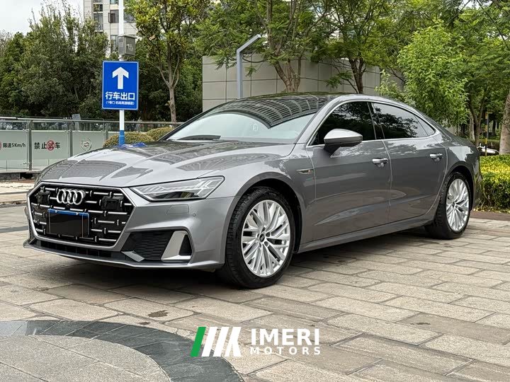 Audi A7L 45TFSI S-line Dream Building Liquid Crystal Package - автомобиль из Китая