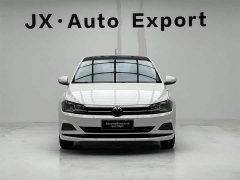 Volkswagen Polo Plus 1.5L Automatic Tech Edition - фото 2