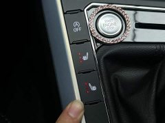 Volkswagen Polo Plus 1.5L Automatic Tech Edition - фото 20