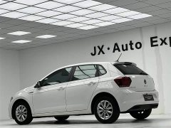 Volkswagen Polo Plus 1.5L Automatic Tech Edition - фото 7