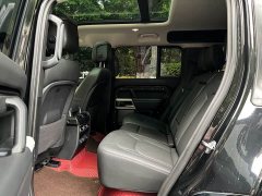 Land Rover Defender 110 3.0T P400 XS - фото 9