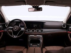 Mercedes-Benz E-Class Two E 300 L Fashion - фото 5