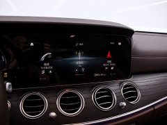 Mercedes-Benz E-Class Two E 300 L Fashion - фото 8