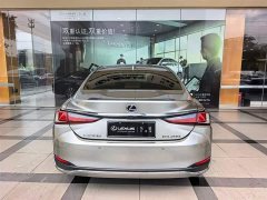 Lexus ES 2022 200 Excellence Edition - фото 3
