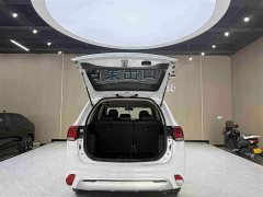 Mitsubishi Outlander 2021 2.0L 2WD Entry-Level 5-Seater - фото 17