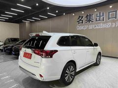Mitsubishi Outlander 2021 2.0L 2WD Entry-Level 5-Seater - фото 4