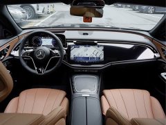 Mercedes-Benz E-Class (Imported) E 300 Sport Luxury - фото 12