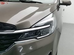 Buick GL8 Land Business Class 652T Luxury - фото 7
