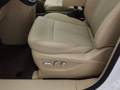 Buick GL8 New Energy Lu Shang Exclusive Edition - фото 20