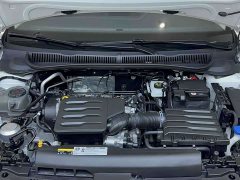 Volkswagen Polo Plus 1.5L Automatic Tech Edition - фото 16