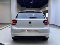 Volkswagen Polo Plus 1.5L Automatic Tech Edition - фото 4