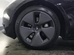 Tesla Model 3 2022 rear-wheel drive version - фото 17