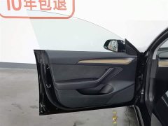 Tesla Model 3 2022 rear-wheel drive version - фото 8