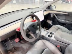 Tesla Model Y long-range all-wheel drive version 3D7 - фото 10