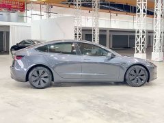 Tesla Model 3 long range all-wheel drive version - фото 4