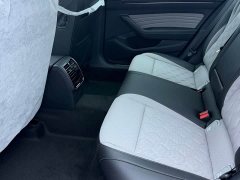 Volkswagen Magotan Facelift Zhongxiang Edition 280TSI DSG Luxury - фото 12