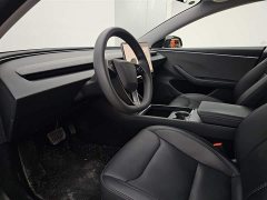 Tesla Model 3 2023 rear-wheel drive version - фото 6
