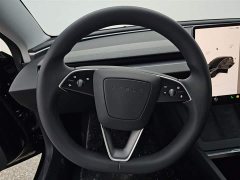 Tesla Model 3 2023 rear-wheel drive version - фото 9