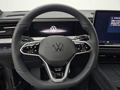 Volkswagen Touron Pro 450TSI four-wheel drive peak version - фото 9