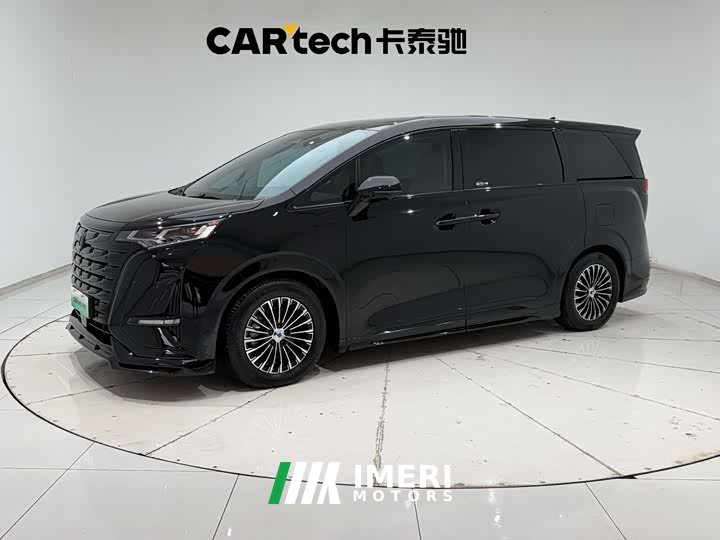 Denza D9 DM-i 980 four-wheel drive premium - автомобиль из Китая