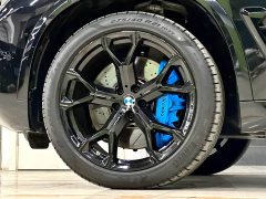 BMW X5 2023 xDrive 30Li Exclusive M Sports Night Package - фото 6