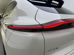 Lexus Zhiji LS7 90kWh Elite rear-wheel drive version - фото 5