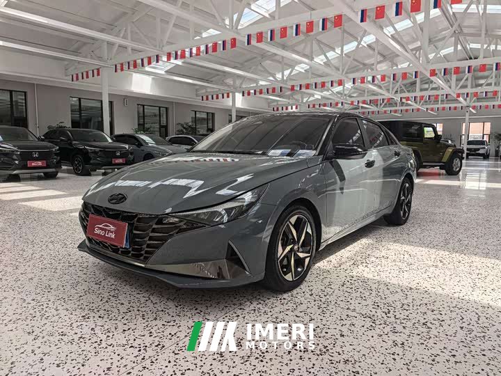 Lexus Elantra 2022 1.5L CVT LUX Premium Edition - автомобиль из Китая