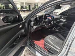 Lexus Elantra 2022 1.5L CVT LUX Premium Edition - фото 11