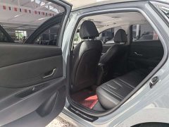 Lexus Elantra 2022 1.5L CVT LUX Premium Edition - фото 12